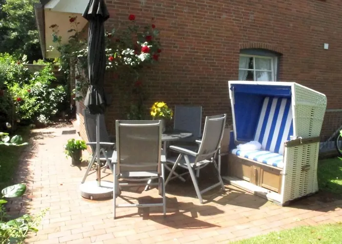 Semesterbostad Roter Apfel *